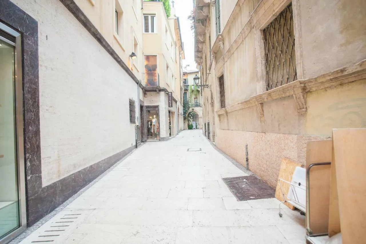 Italianflat - Via Mazzini Apartment Verona